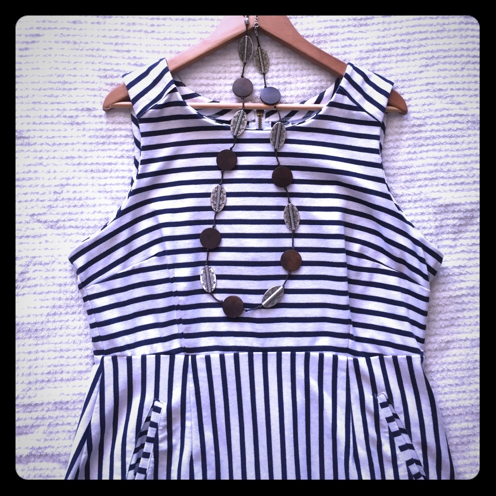 Striped Dress with pockets!