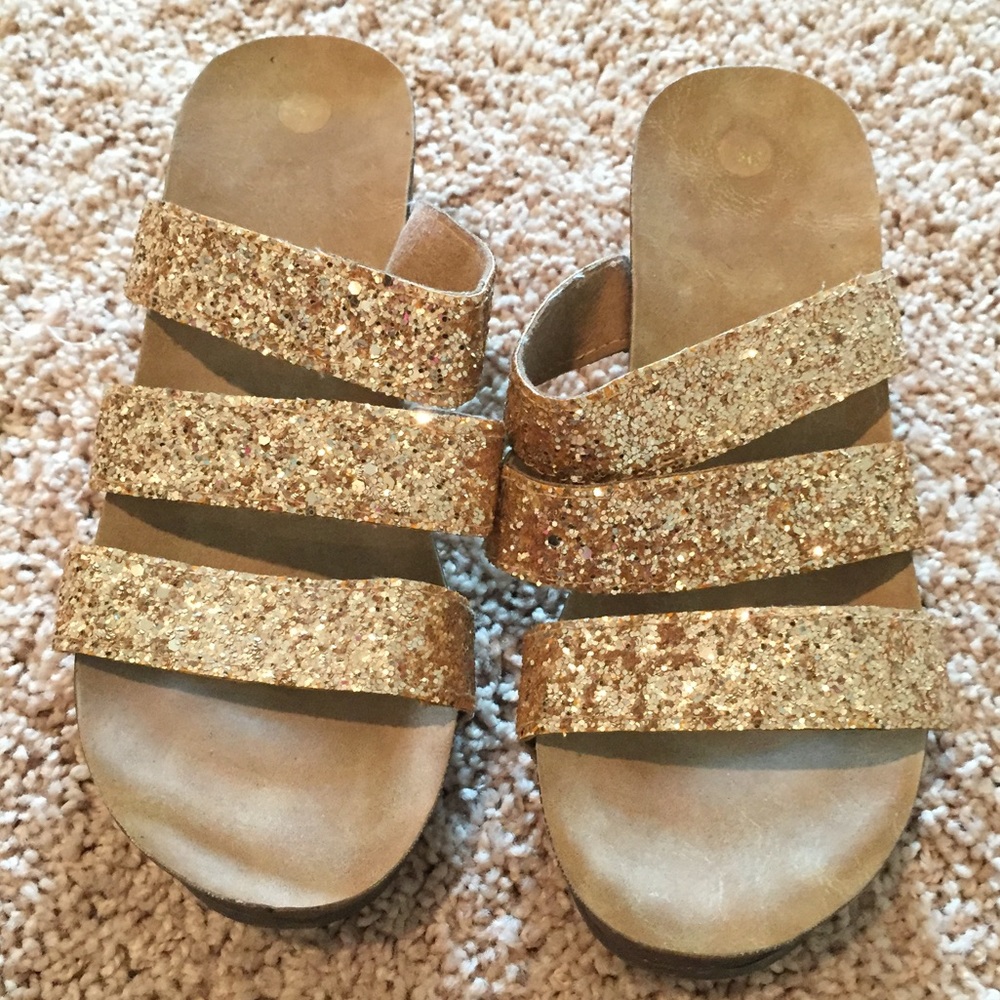 Golden wedges