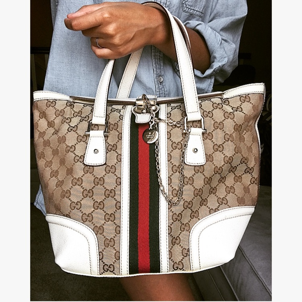 Key lock Gucci bag