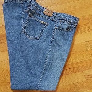 Levi Strauss signature   jeans