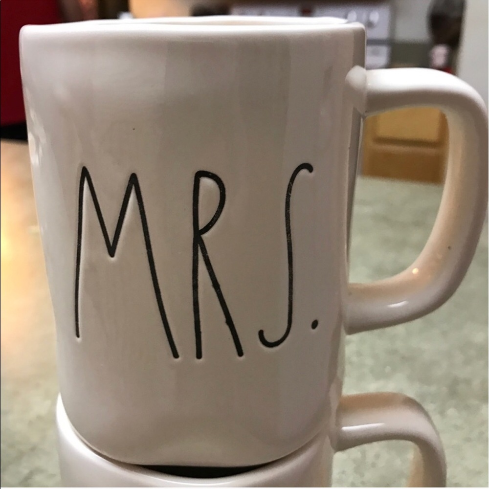 Rae Dunn mugs - Picture 2 of 4