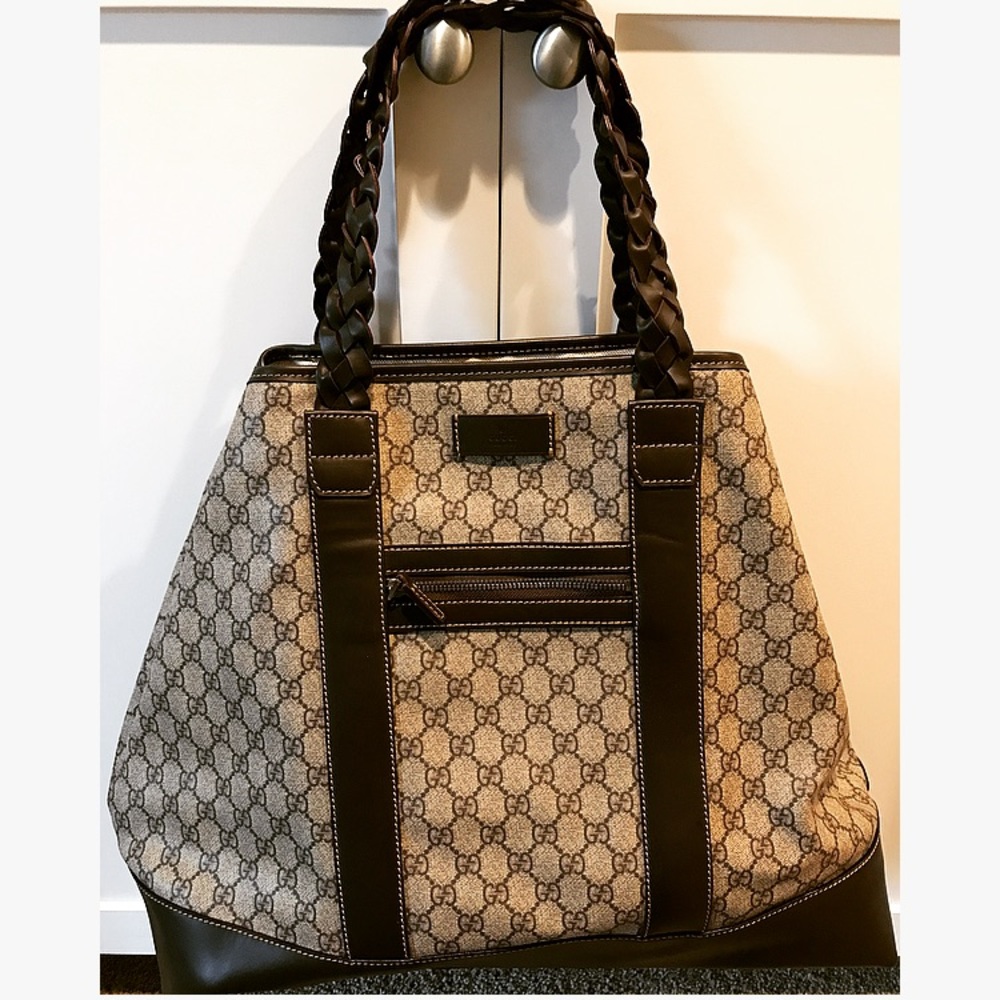 Authentic Very large Gucci bag 💼