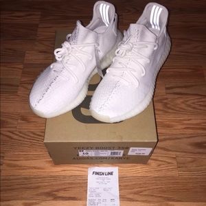 Yeezy Boost 350 v2 Cream Triple White Yeezy Boost 350 v2 Cream Triple White