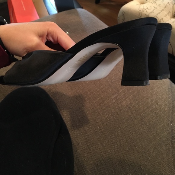 Unlisted by Kenneth Cole Black Knotted Heels - Picture 2 of 4