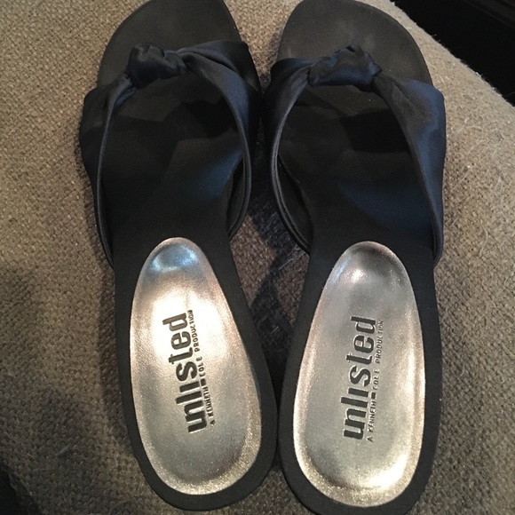 Unlisted by Kenneth Cole Black Knotted Heels - Picture 4 of 4