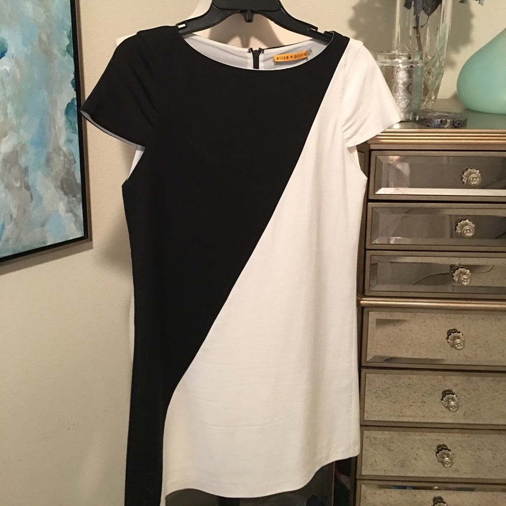 Alice and Olivia dress. Never worn!