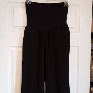 Maternity pants 4 R
