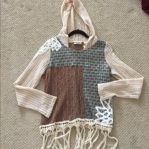 Buckle Gimmicks size medium sweater