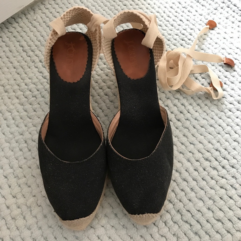 Last chance 🤗 J crew black sardina espadrilles