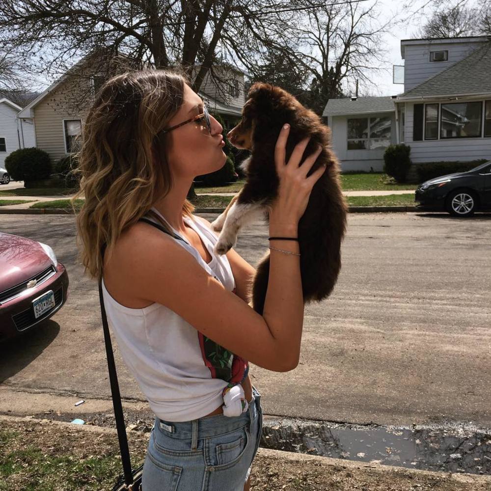 Meet your Posher, Savannah