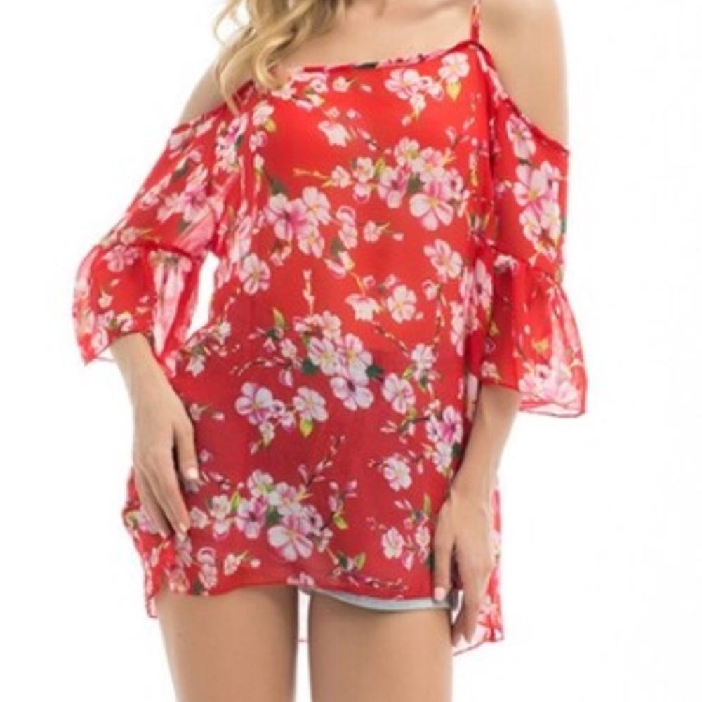🤩Floral Top/Coverup 🌟