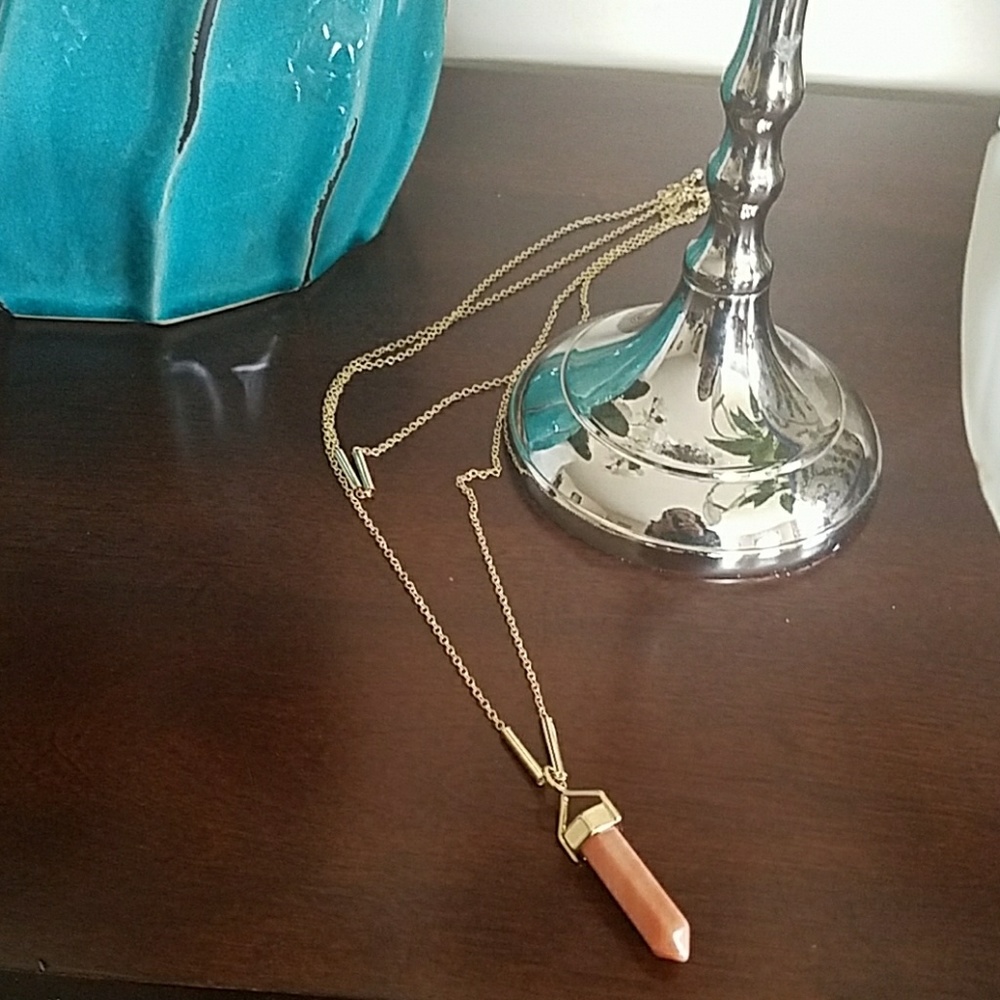 Genuine crackle agate on dual gold chain