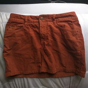 H&M orange corduroy mini skirt with pockets