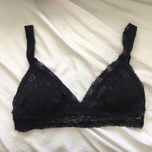 black bralette