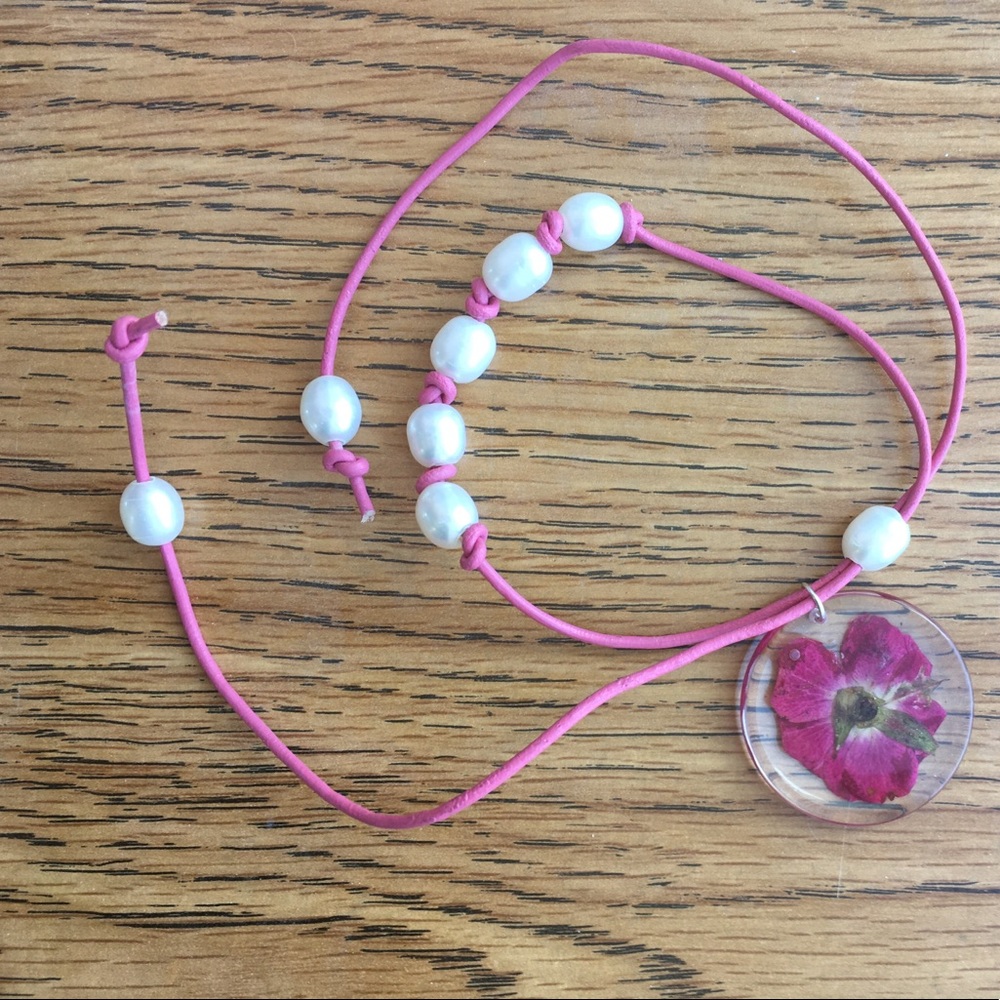 Freshwater pearls PINK leather bracelet flower FAB