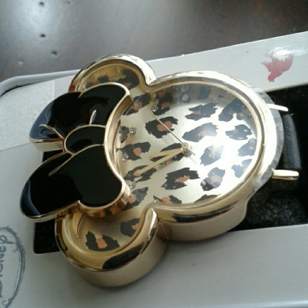 Disney Minnie Mouse Women Watch, New with tags