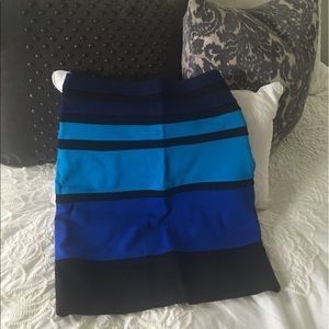 Express mini skirt