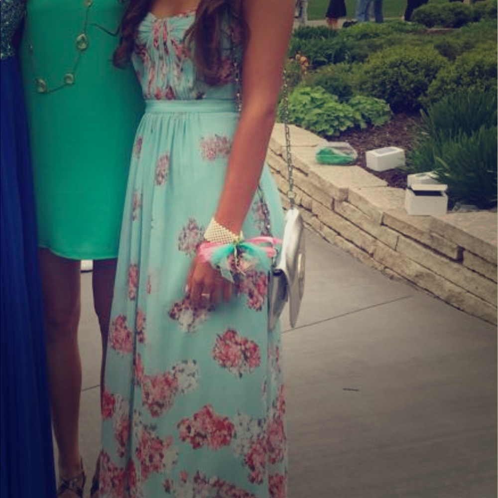 Beautiful BCBG dress