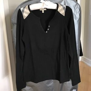 Burberry long sleeve black top