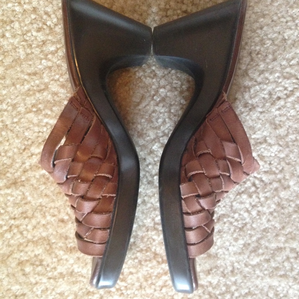 St Johns Bay Leather Slip On Sandals