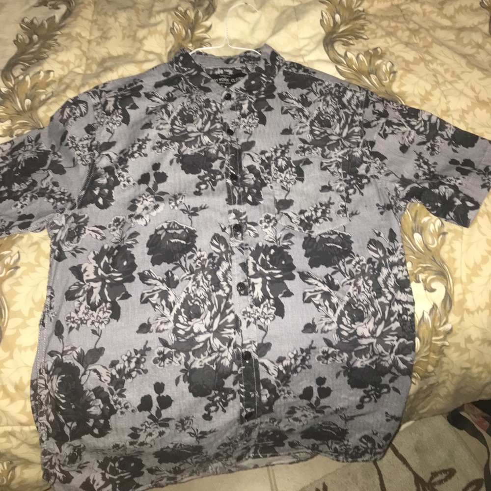 Sunday Work Clothes Rose Button Up