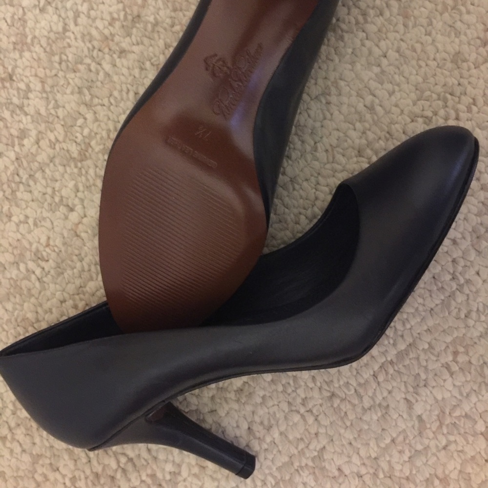 High end!!calfskin best quality Pumps 👠 Brand New