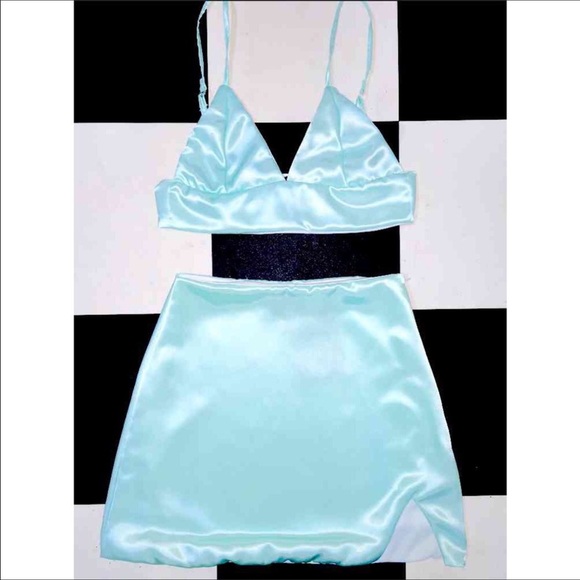 O'MIGHTY Silk Kitten Skirt in Powder Green - Picture 1 of 3