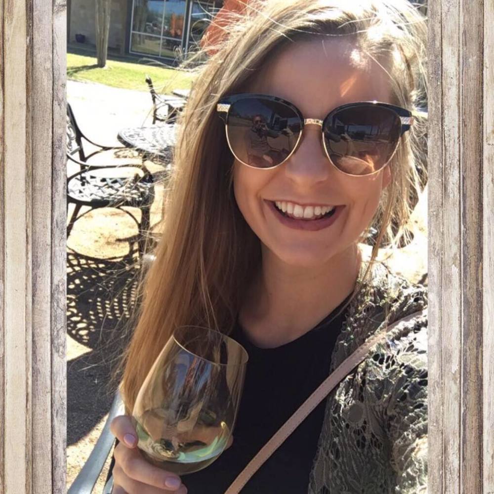 Meet your Posher, Anna