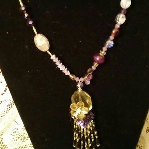 Complement catcher necklace