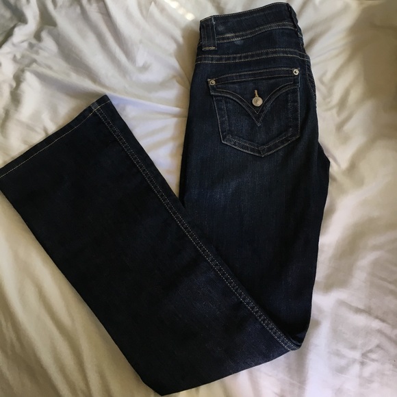 Brand new Hudson Signature Mid rise Bootcut Jeans! - Picture 3 of 3