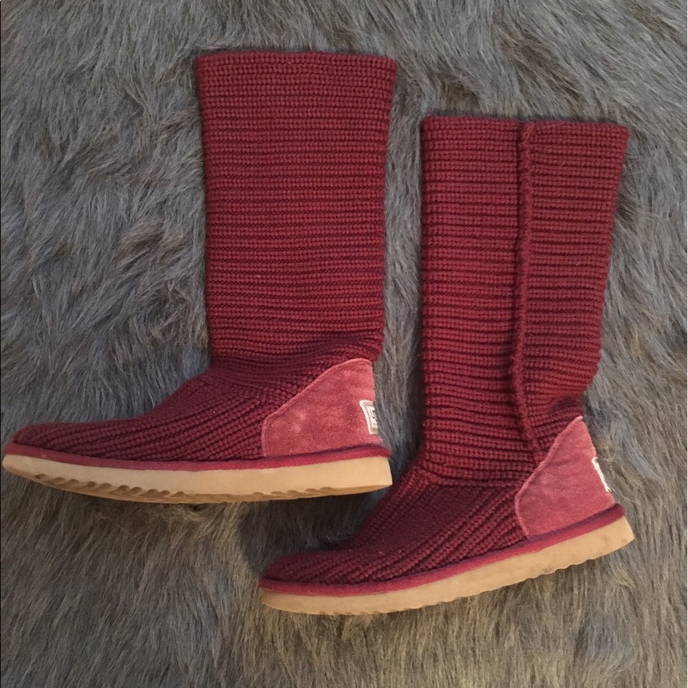Women's Uggs Size 8