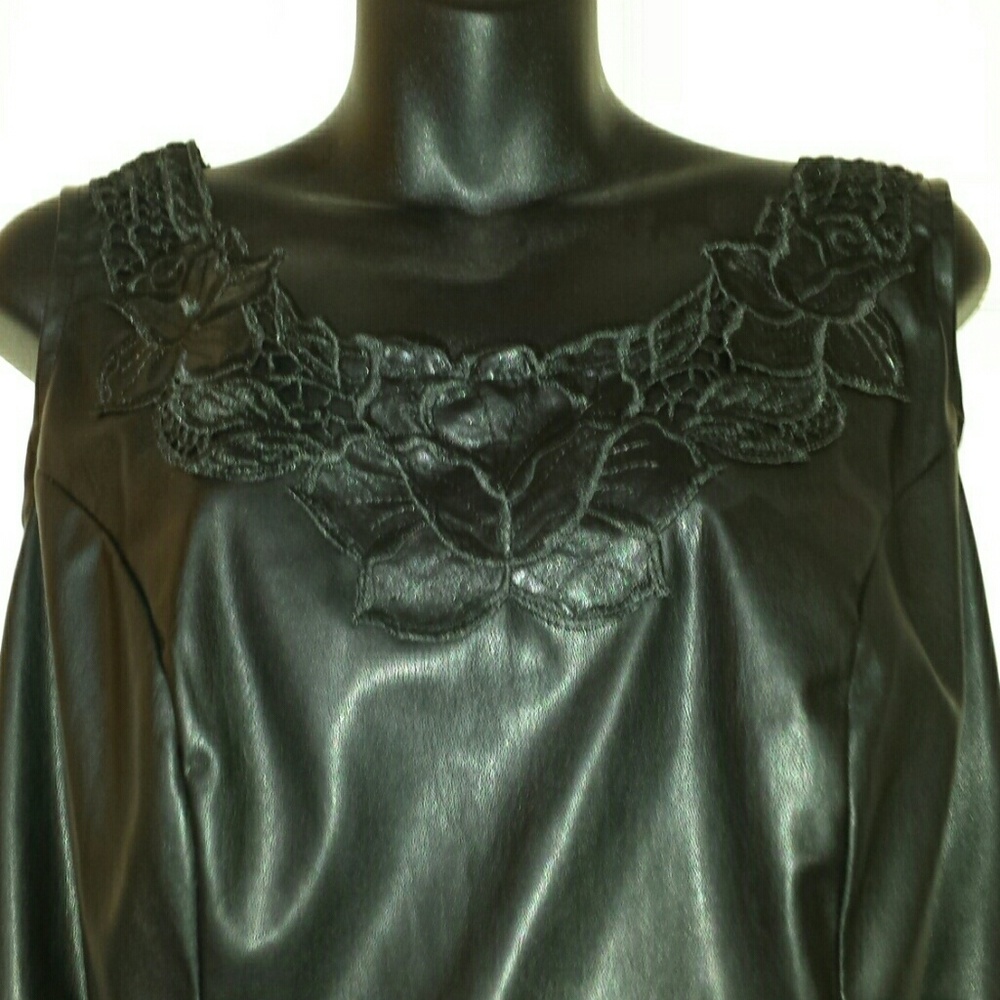 Plus size Sleeveless Party Top