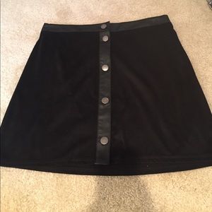 Black mini skirt with pleather trim