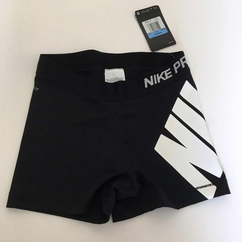 NWT Nike spandex