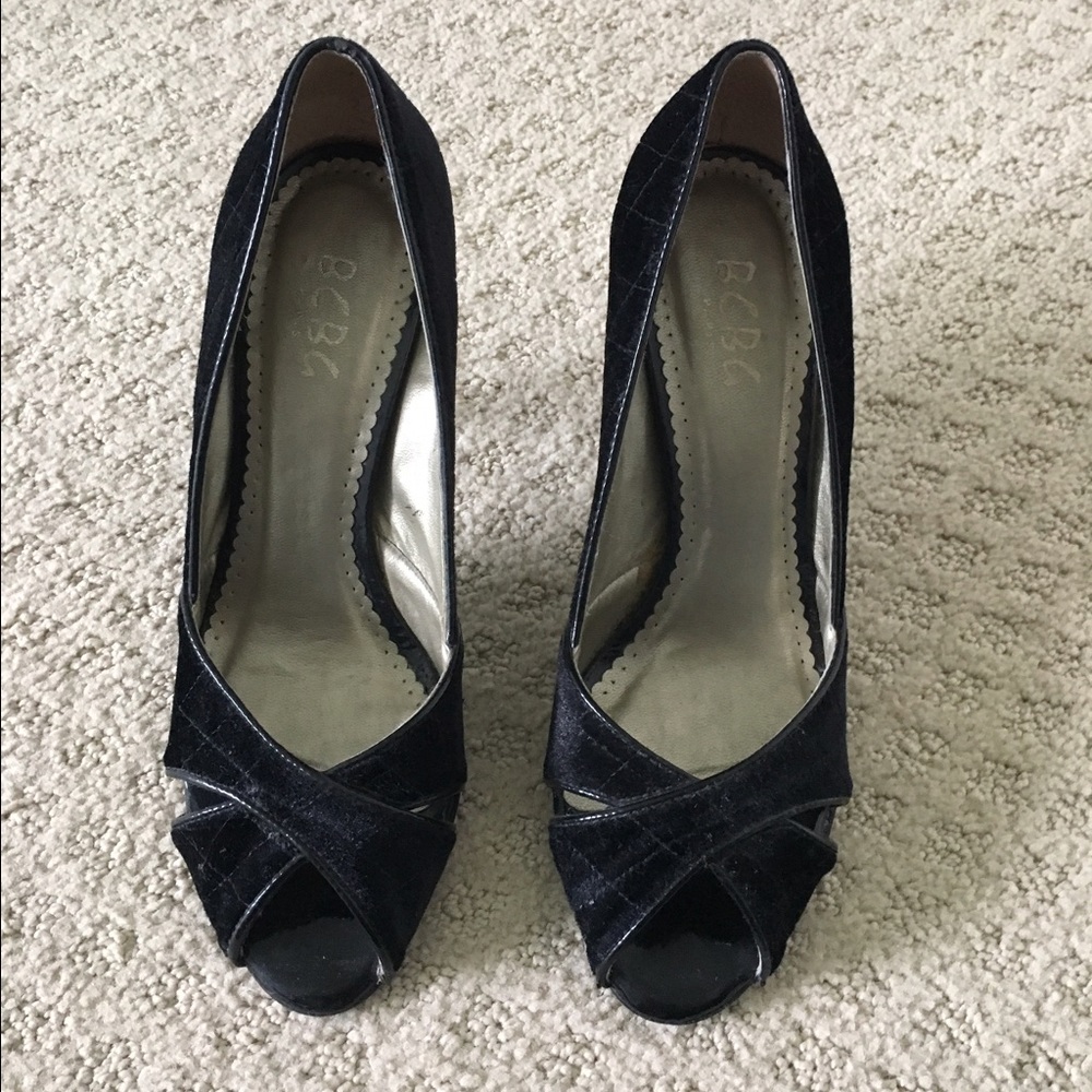BCBG heels