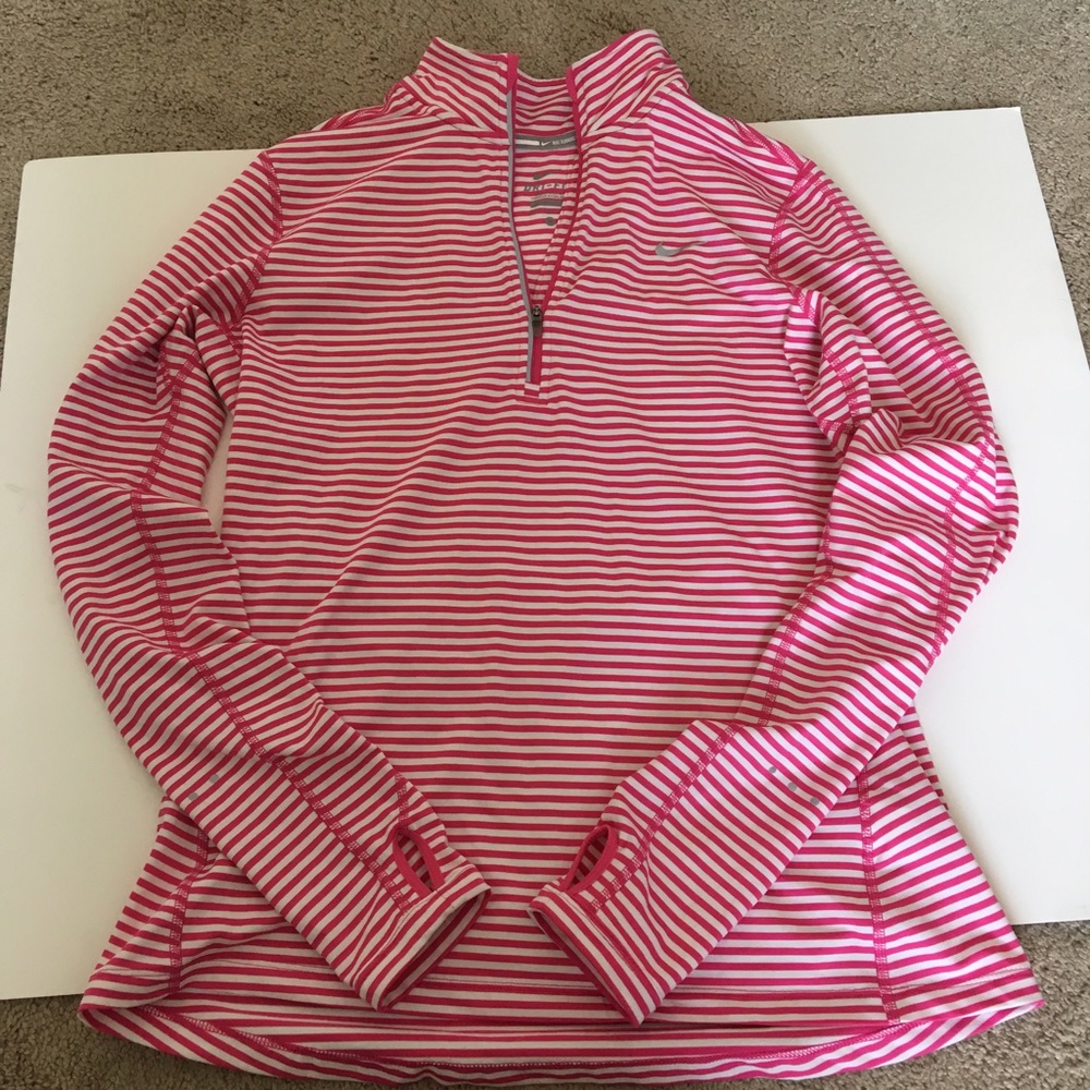 Nike running top