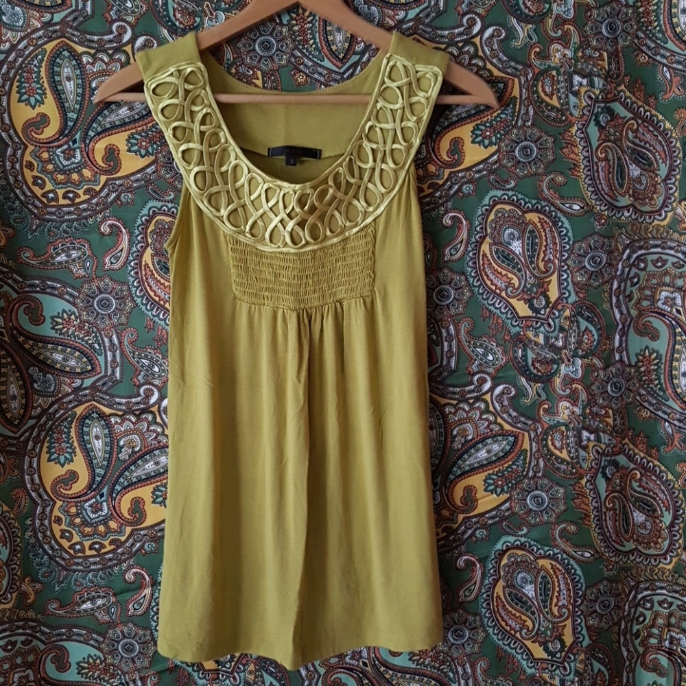 🌺 Flowy Tank