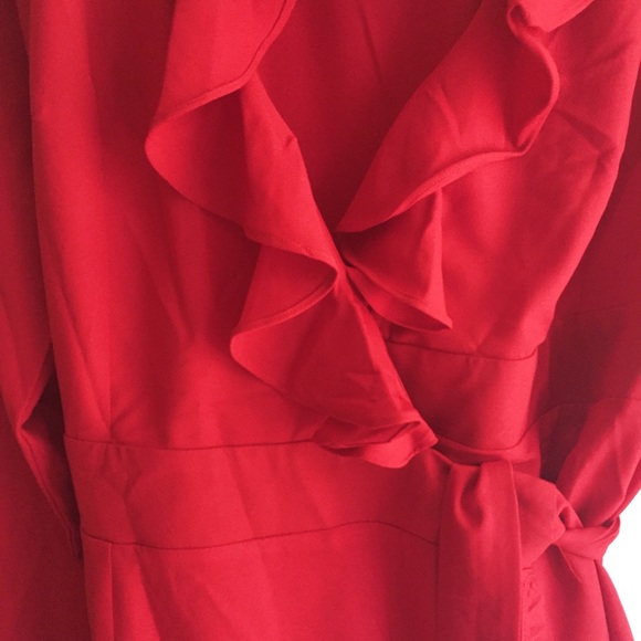 red ruffle wrap dress - Picture 4 of 4