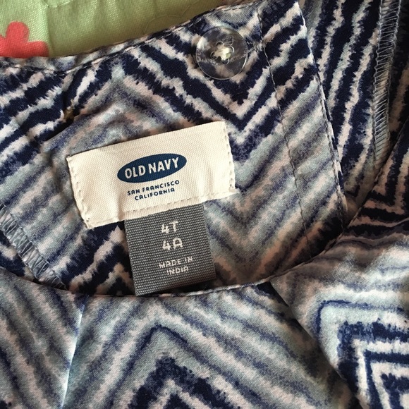 Old Navy blouse for toddler girl - Picture 4 of 4