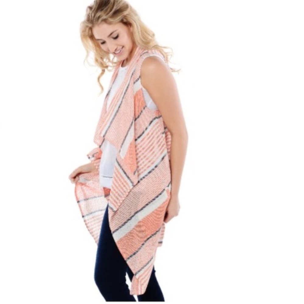 • BB Dakota Avery Linen Vest •