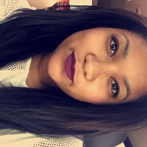 Meet your Posher, Mia