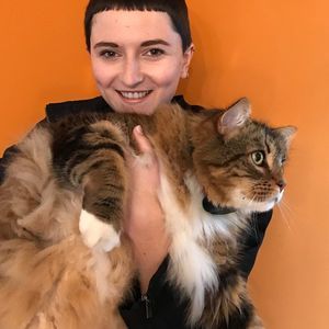 Meet your Posher, Carly