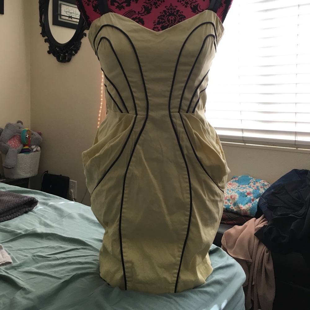 Form fitting mini dress