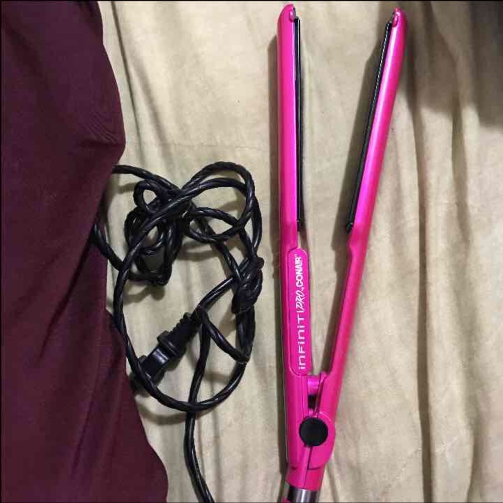 Infiniti Pro By Conair Flat Iron