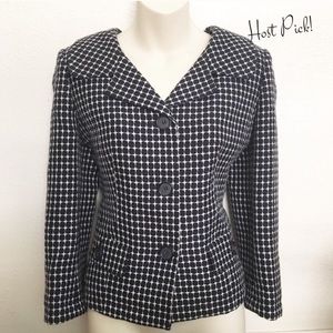 ✨HP✨ Ann Taylor Blazer