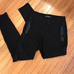 Slimming black leggings