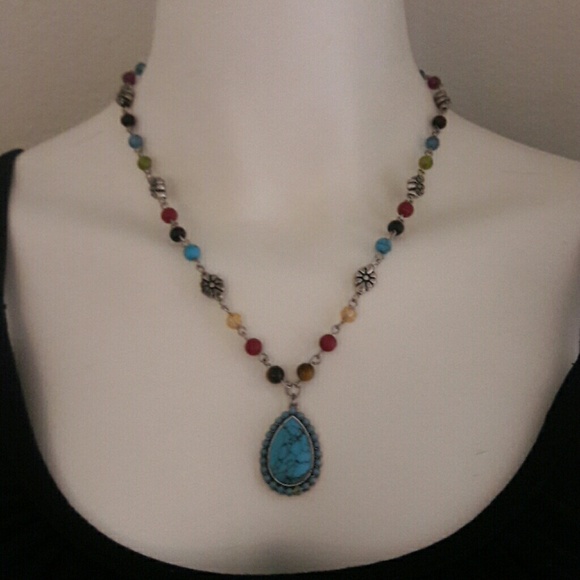 Necklace - Picture 1 of 2