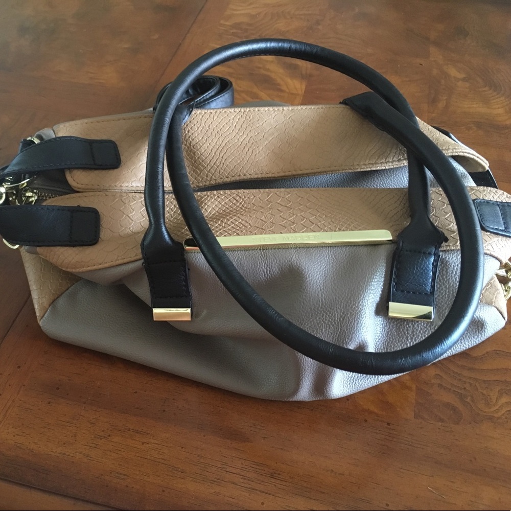 Steve Madden purse