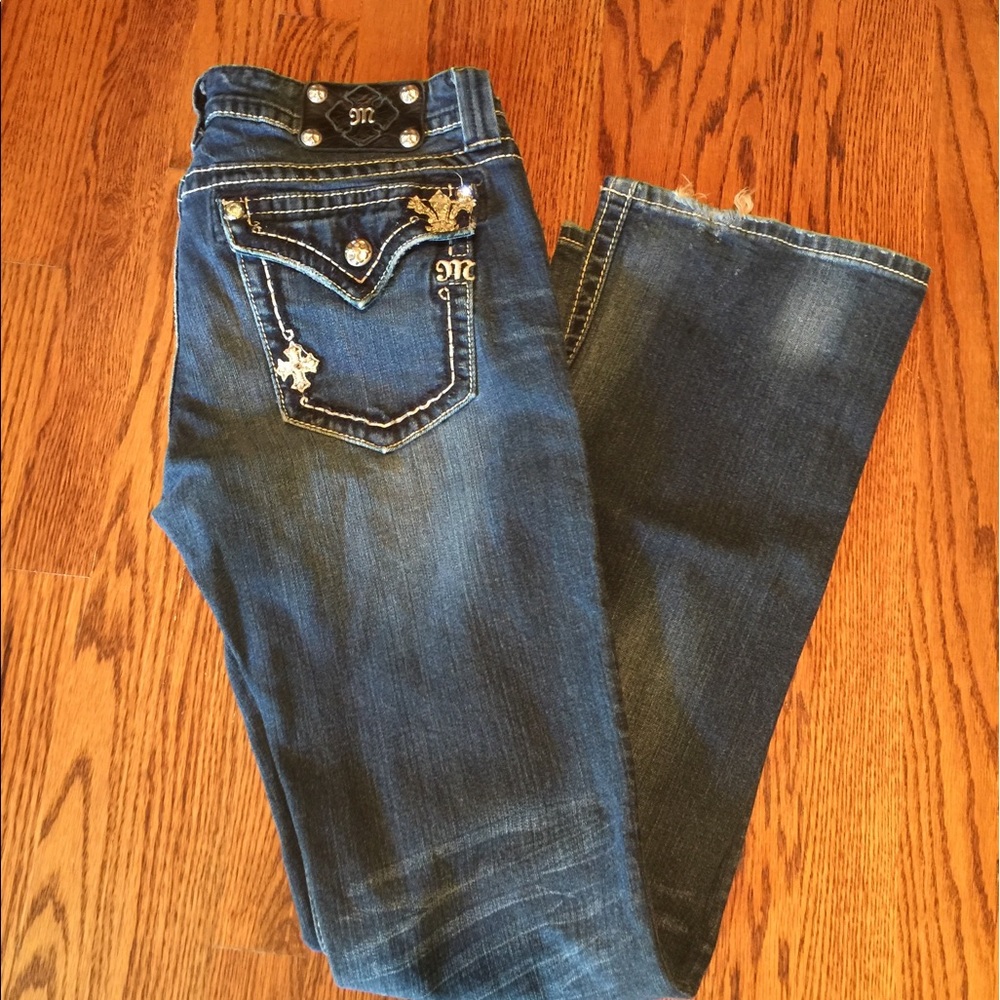 🌺 MissMe Jeans