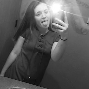 Meet your Posher, Alyssa